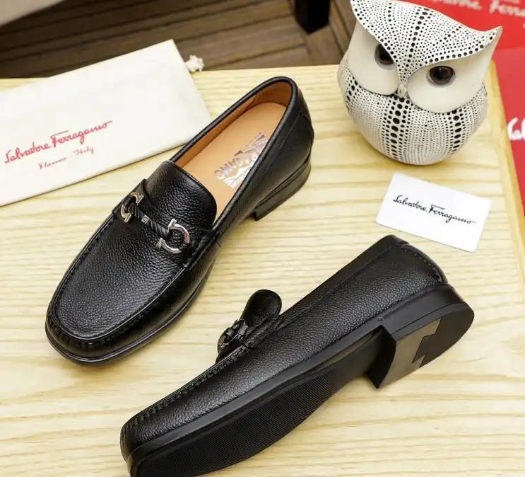 hype Ferragamo Leather Shoes