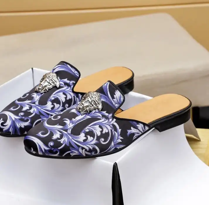 hype Givenchy Slippers