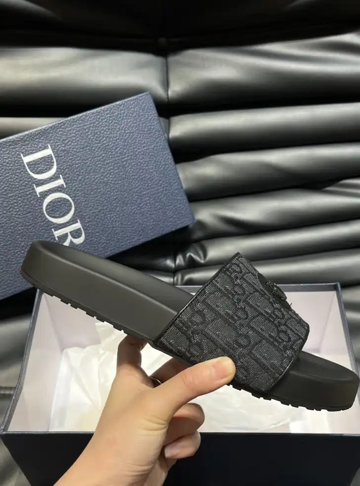 hype Christian Dior Slippers