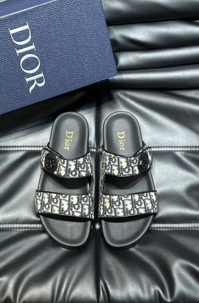 hype Christian Dior Slippers