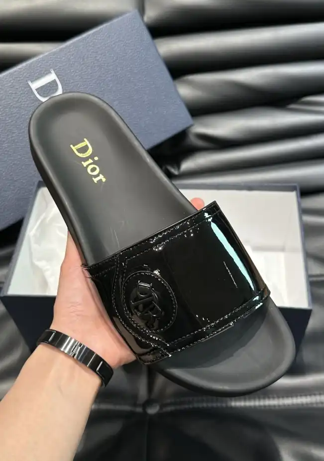 hype Christian Dior Slippers