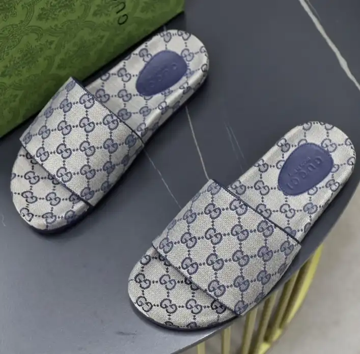 hype Gucci Slippers