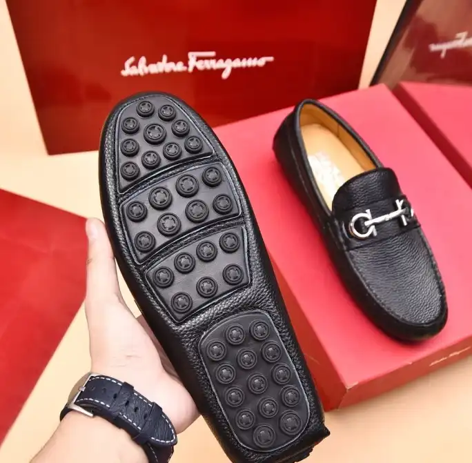 hype Ferragamo Leather Shoes