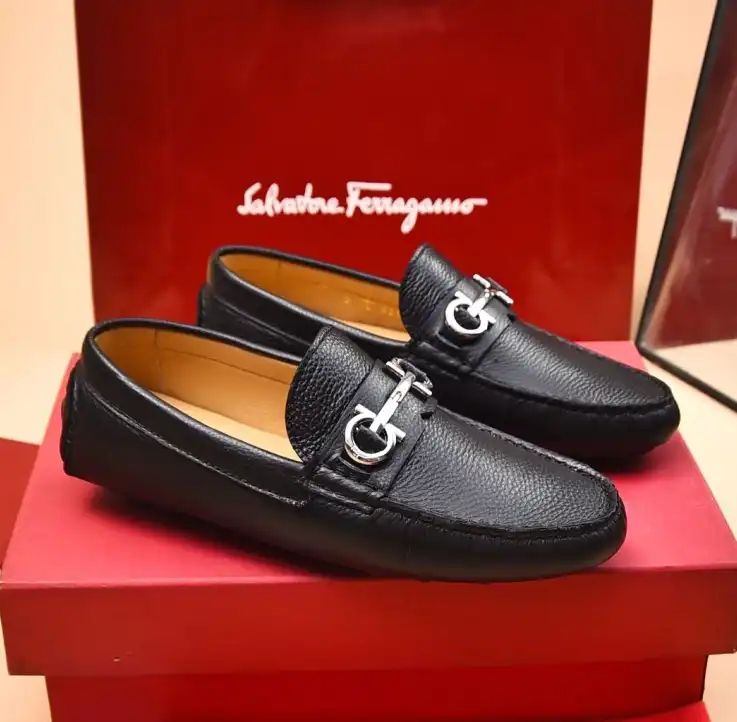 hype Ferragamo Leather Shoes