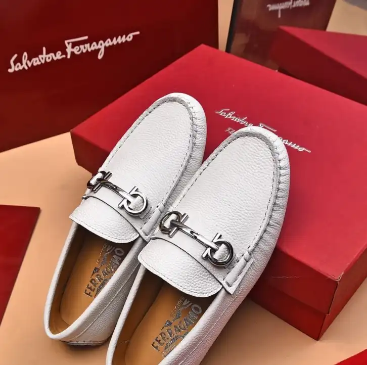 hype Ferragamo Leather Shoes