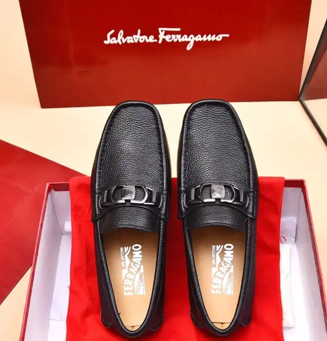 hype Ferragamo Leather Shoes