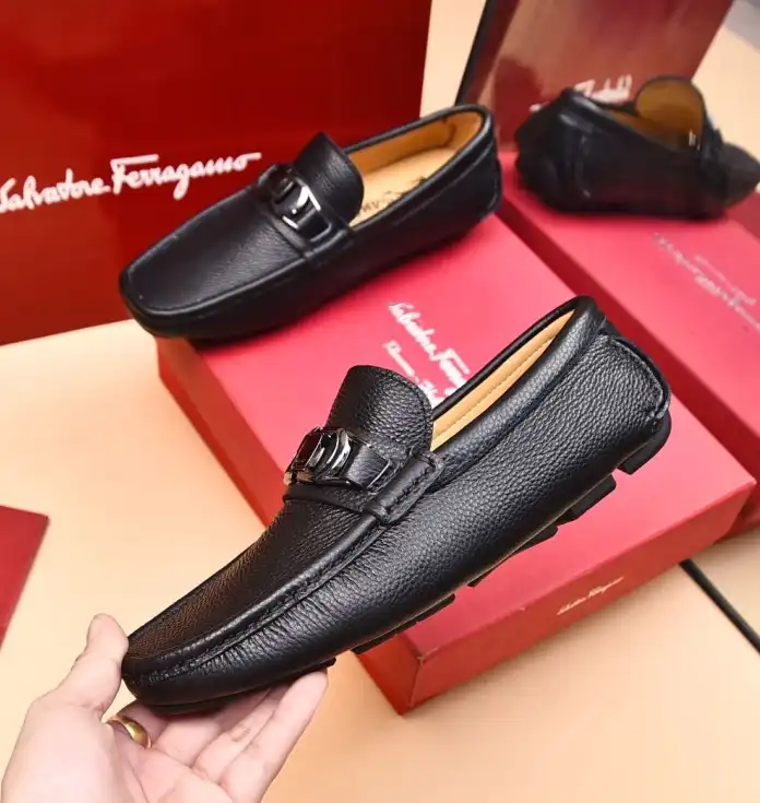 hype Ferragamo Leather Shoes