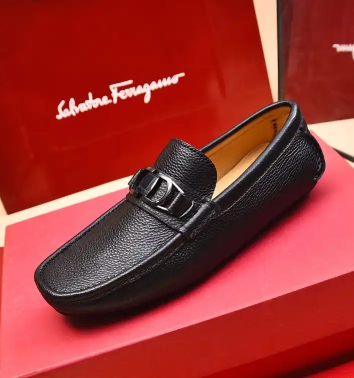 hype Ferragamo Leather Shoes