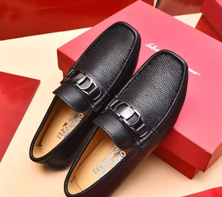 hype Ferragamo Leather Shoes