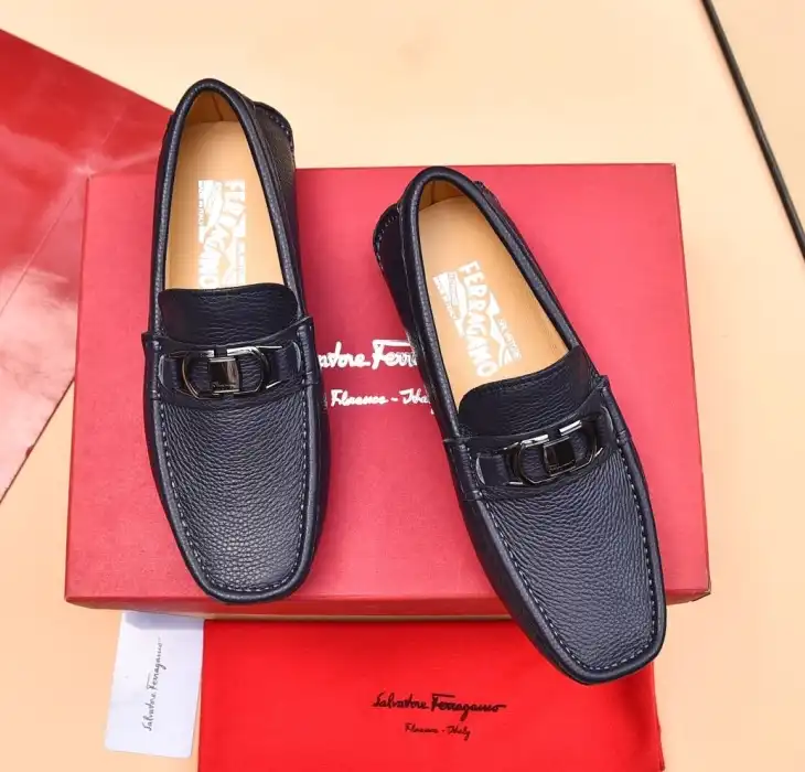 hype Ferragamo Leather Shoes