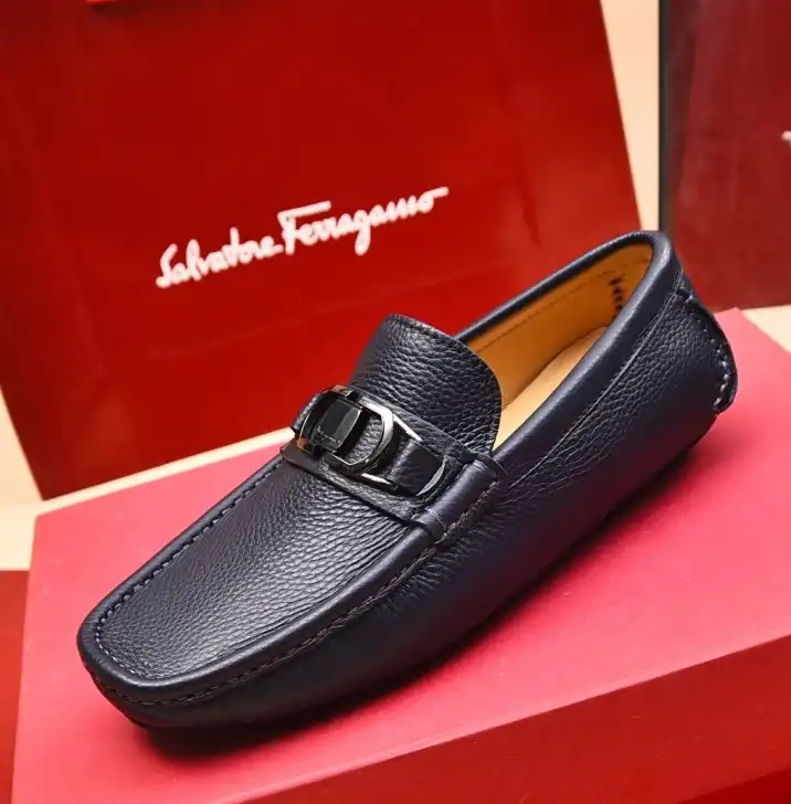 hype Ferragamo Leather Shoes