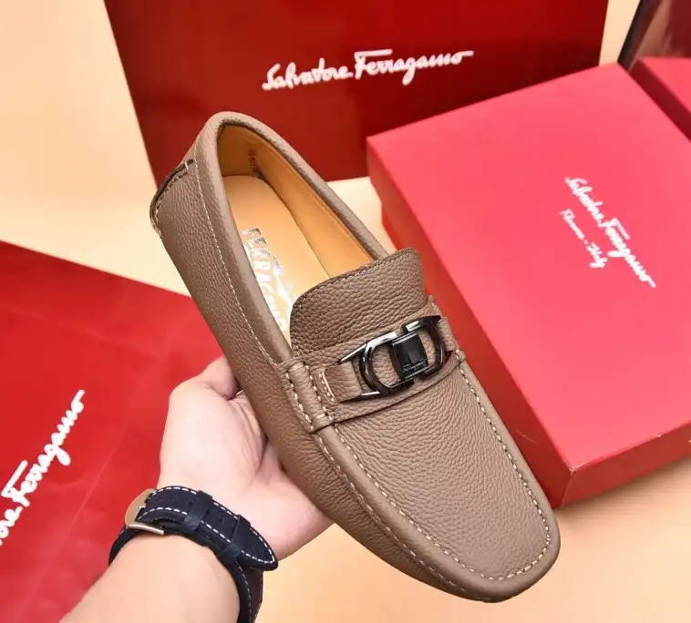 hype Ferragamo Leather Shoes