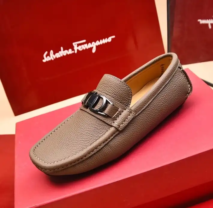 hype Ferragamo Leather Shoes