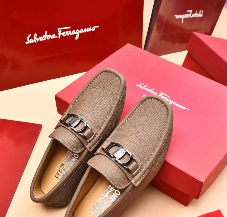 hype Ferragamo Leather Shoes