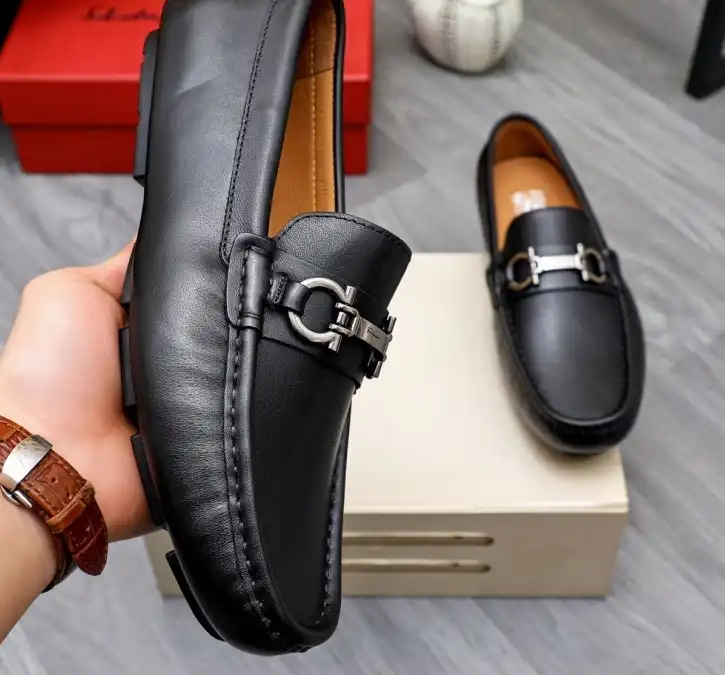 hype Ferragamo Leather Shoes