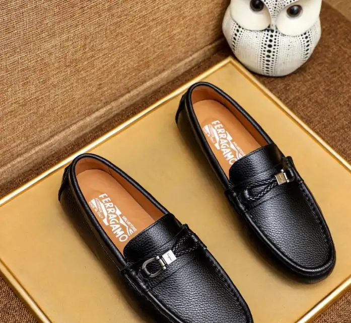 hype Ferragamo Leather Shoes