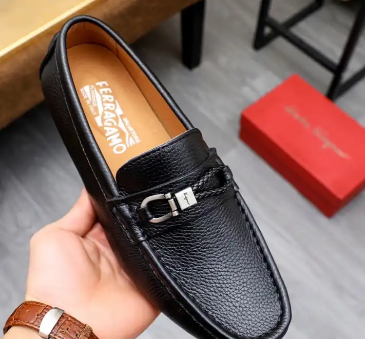 hype Ferragamo Leather Shoes