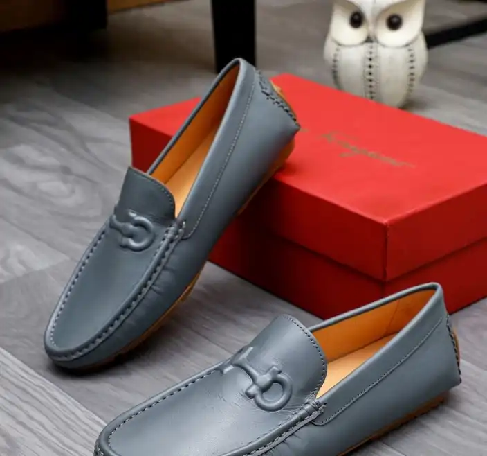 hype Ferragamo Leather Shoes