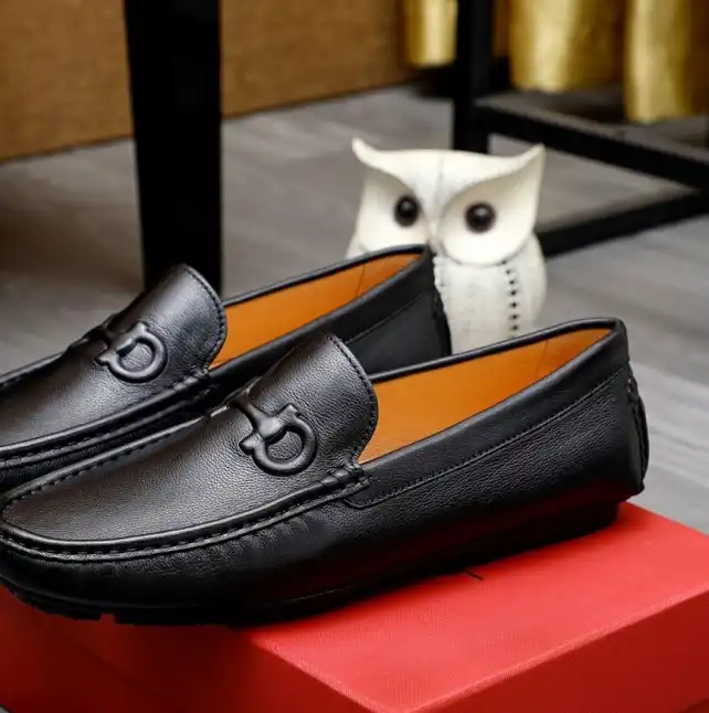 hype Ferragamo Leather Shoes