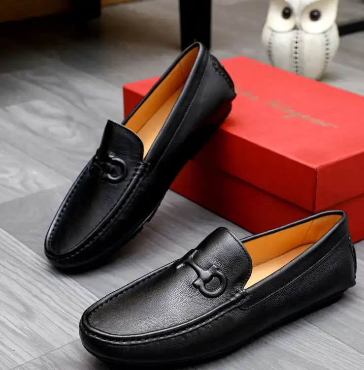 hype Ferragamo Leather Shoes