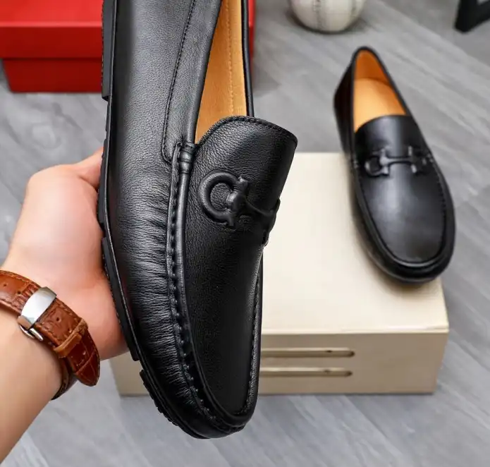 hype Ferragamo Leather Shoes