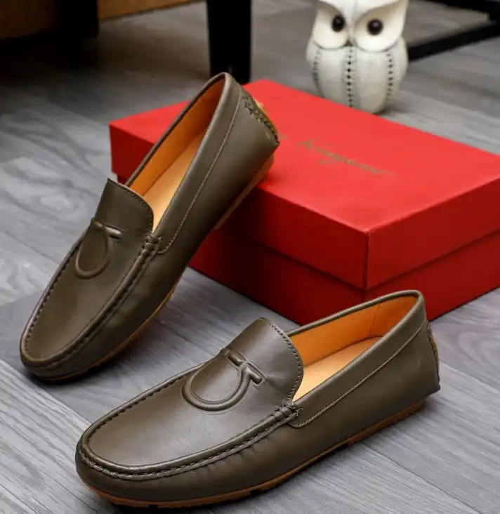 hype Ferragamo Leather Shoes