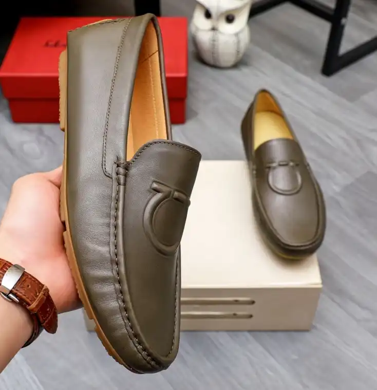 hype Ferragamo Leather Shoes