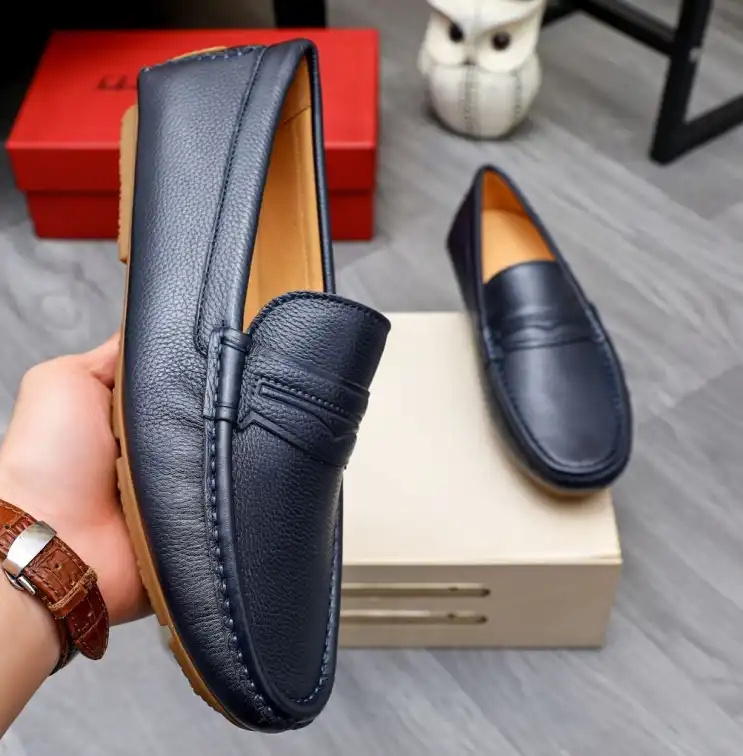 hype Ferragamo Leather Shoes