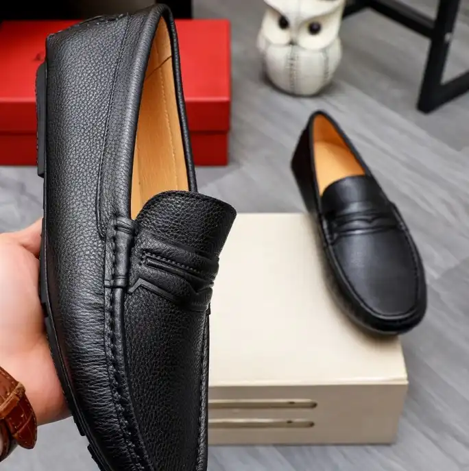 hype Ferragamo Leather Shoes