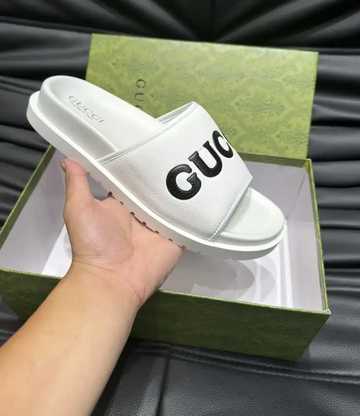 hype Gucci Slippers