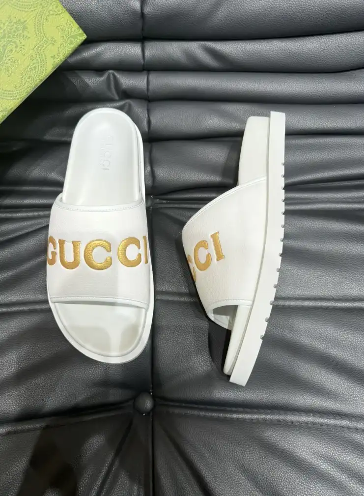 hype Gucci Slippers