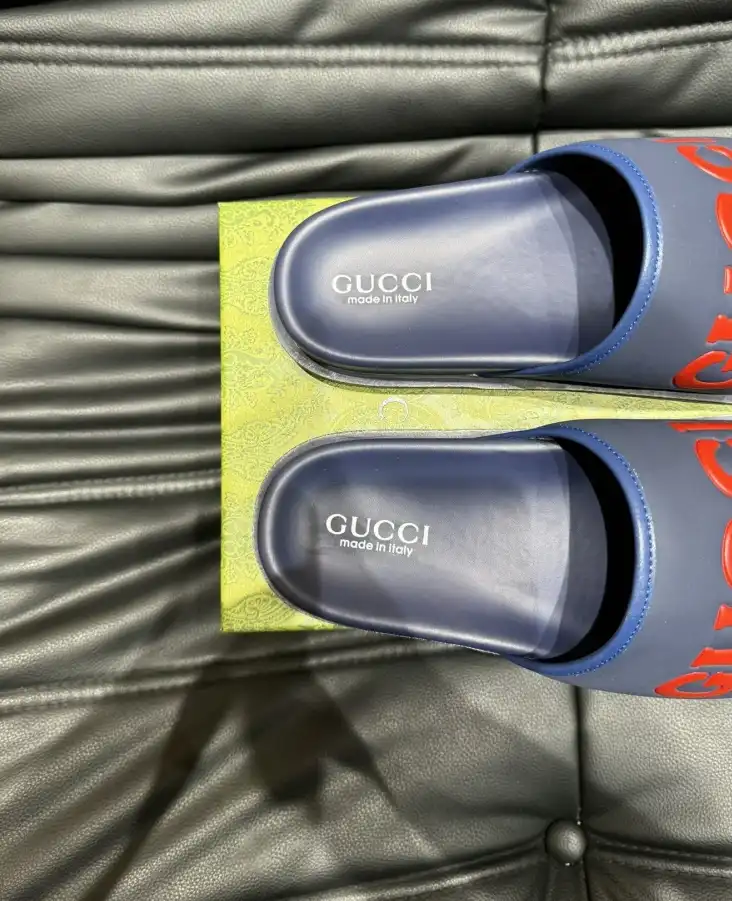 hype Gucci Slippers