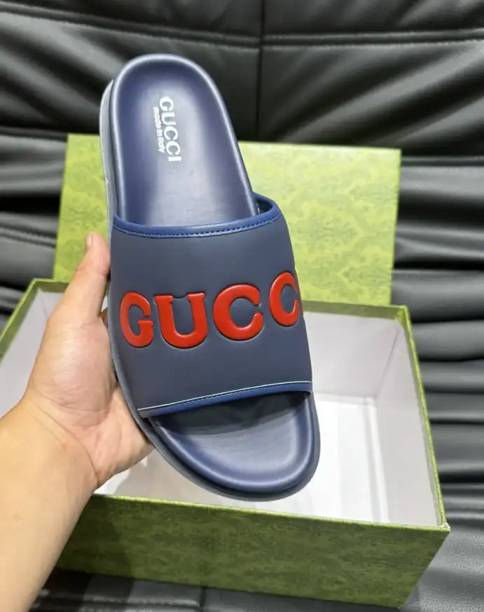 hype Gucci Slippers