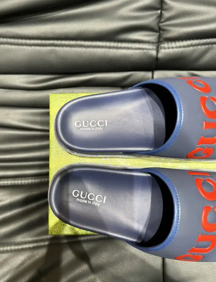 hype Gucci Slippers