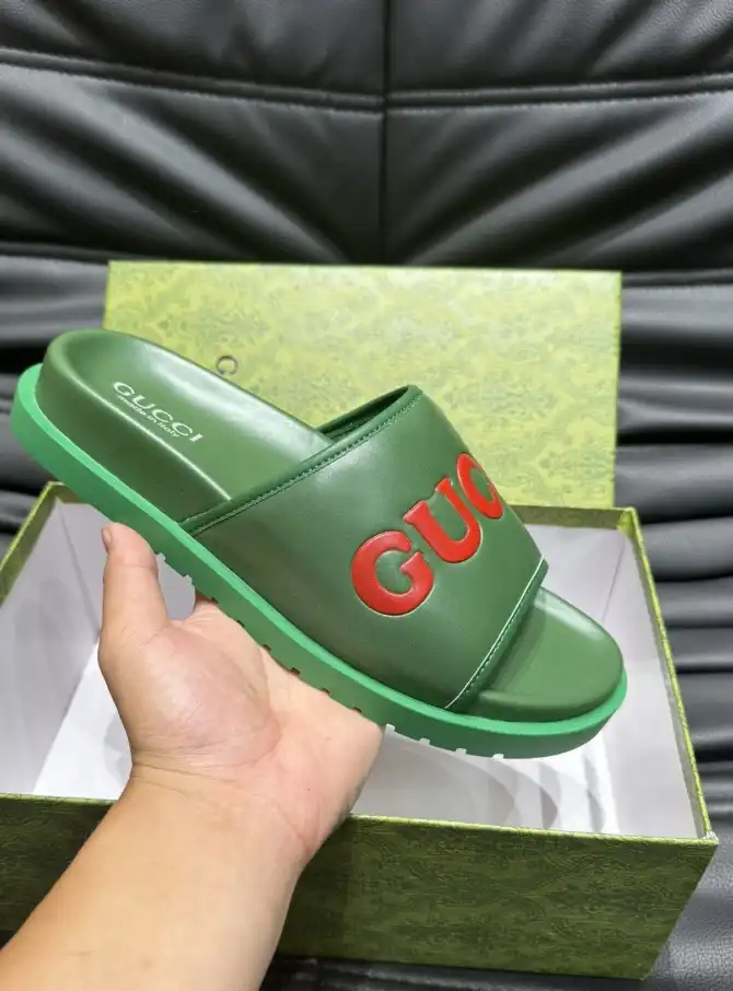 hype Gucci Slippers