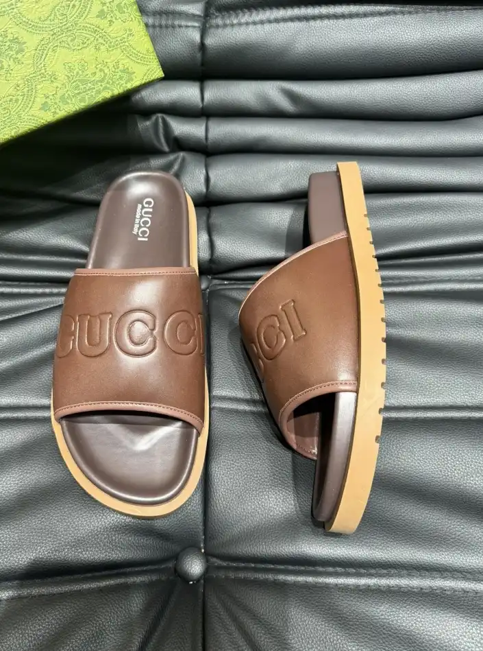 hype Gucci Slippers