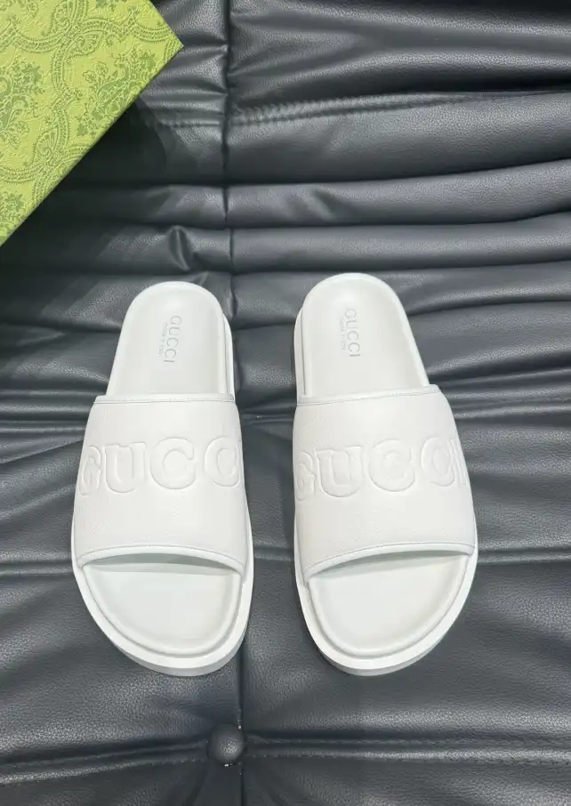 hype Gucci Slippers