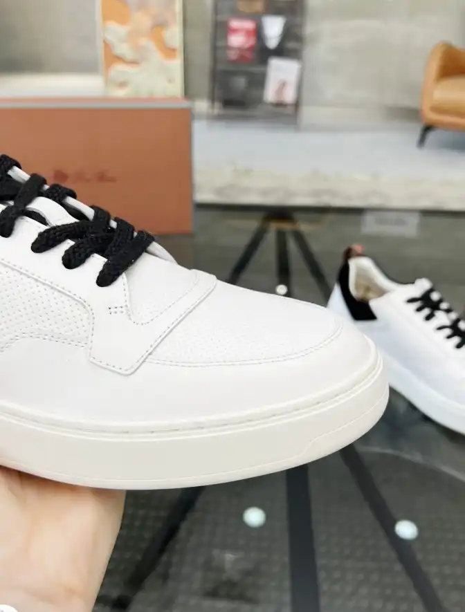 hype LV Sneakers