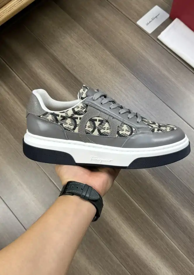 hype Ferragamo Sneakers