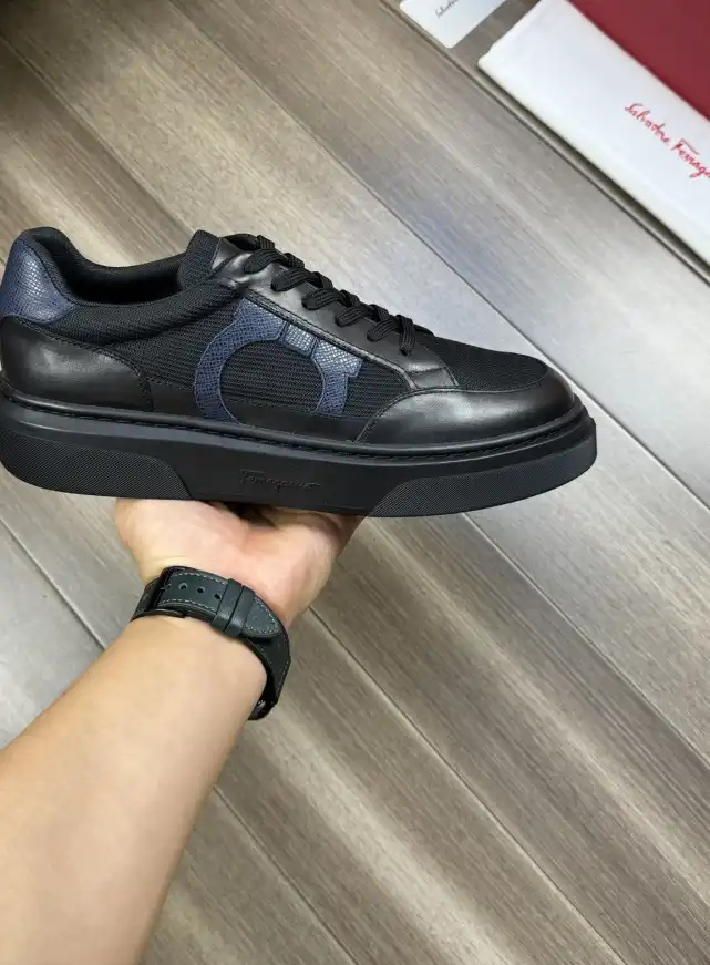 hype Ferragamo Sneakers