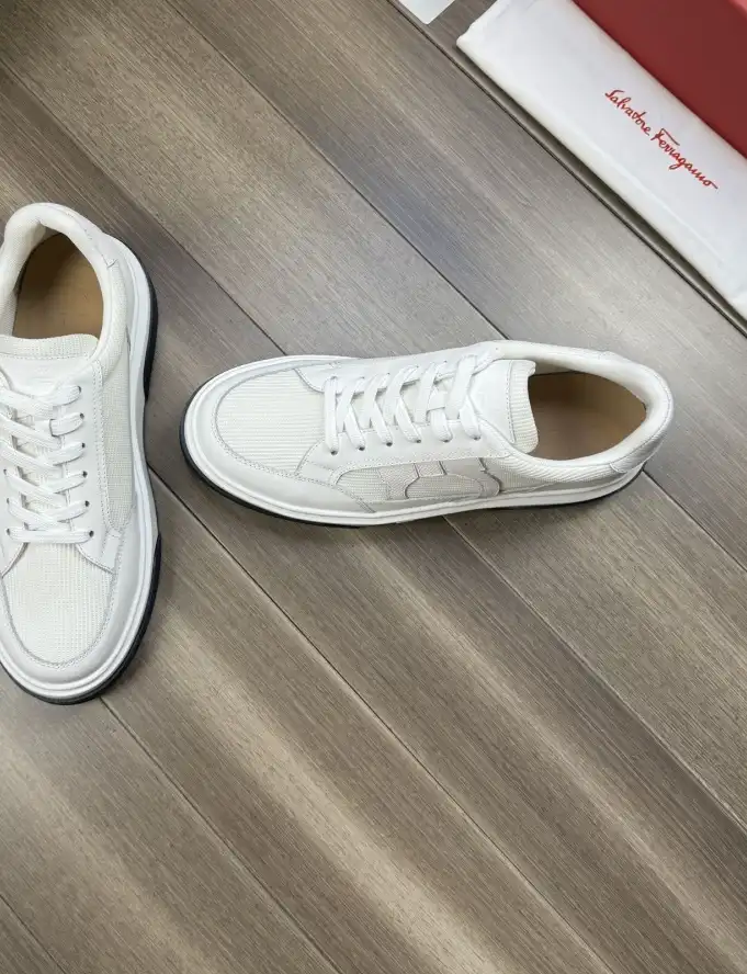 hype Ferragamo Sneakers