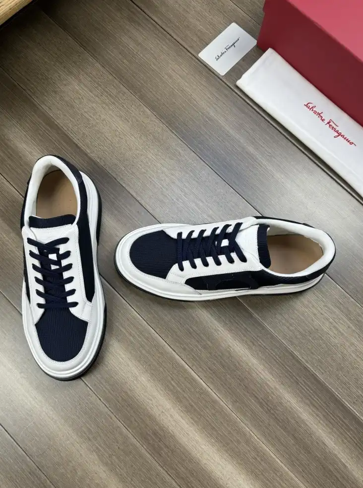 hype Ferragamo Sneakers