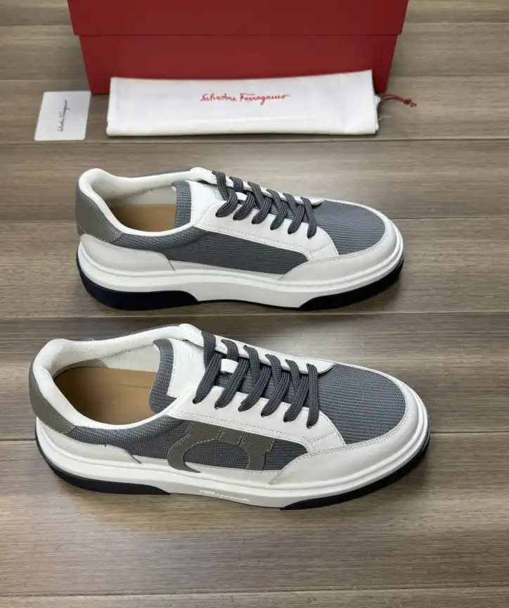 hype Ferragamo Sneakers