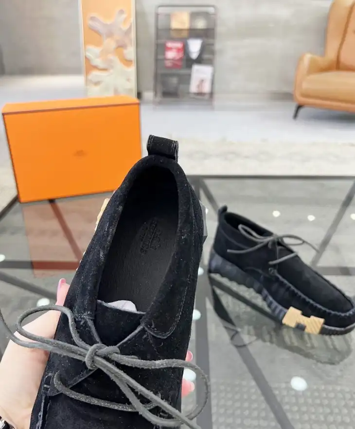 hype Hermes Sneakers