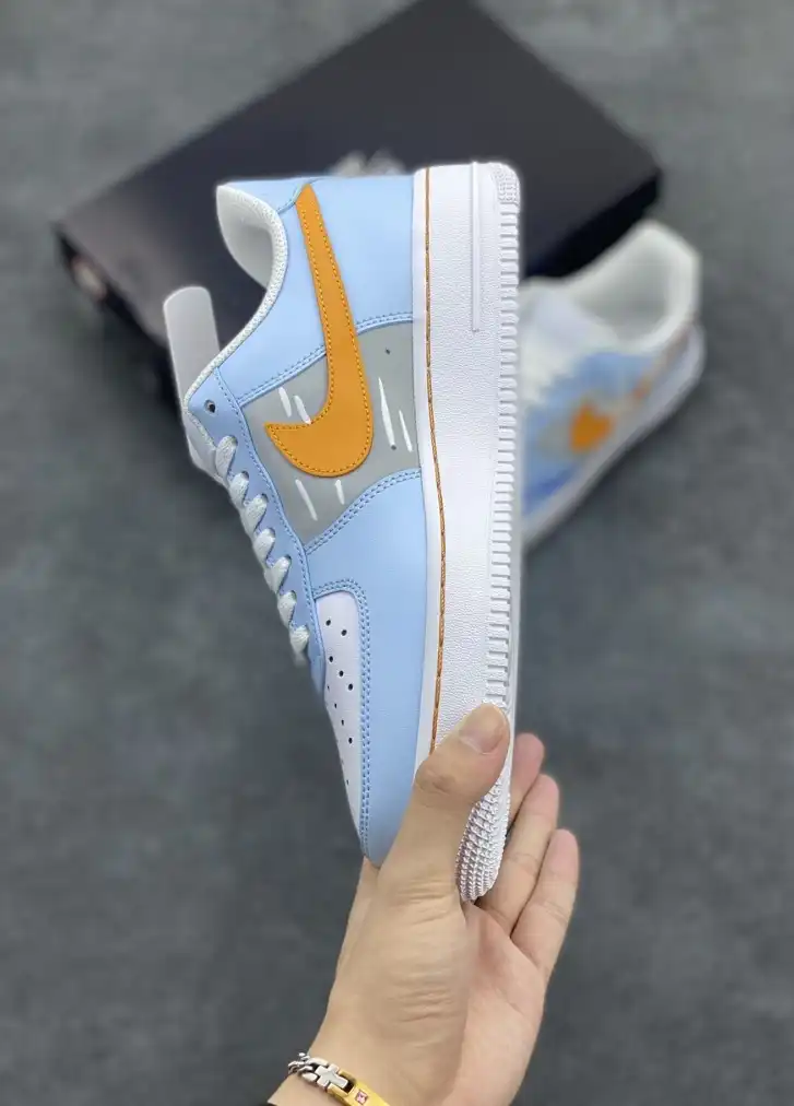 hype Nike Sneakers