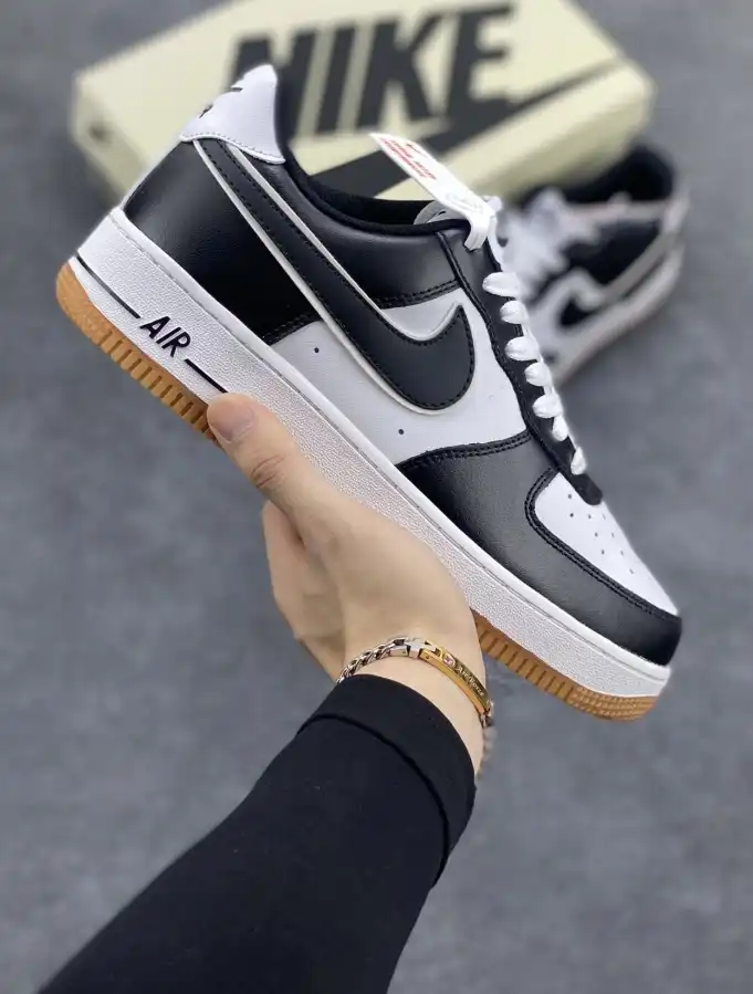 hype Nike Sneakers