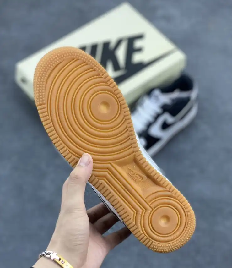 hype Nike Sneakers