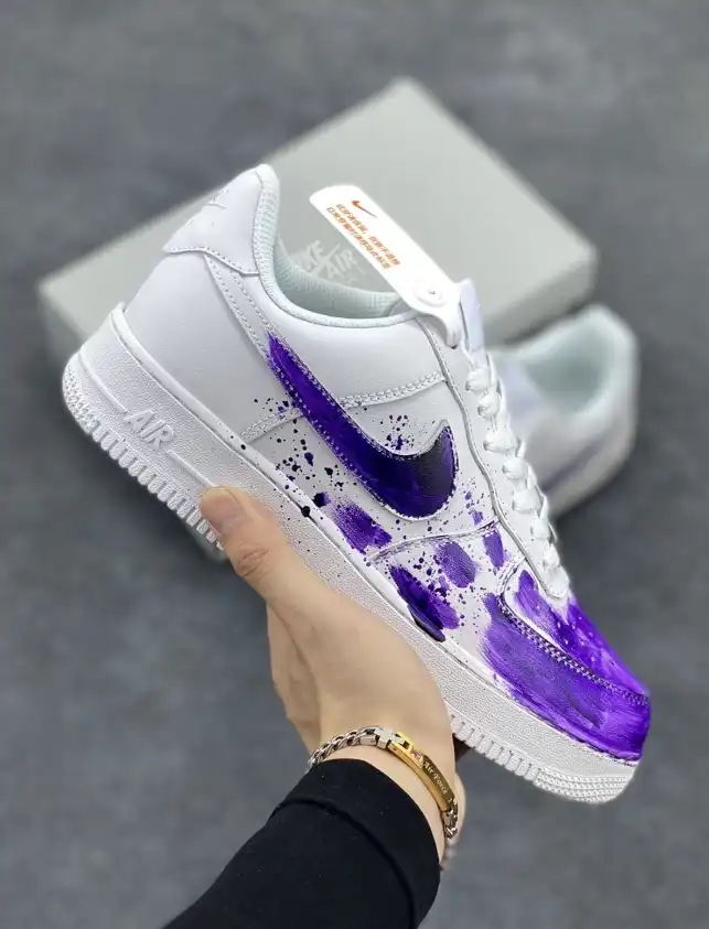 hype Nike Sneakers