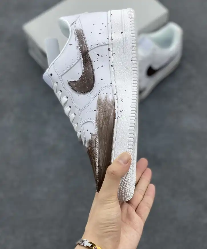 hype Nike Sneakers