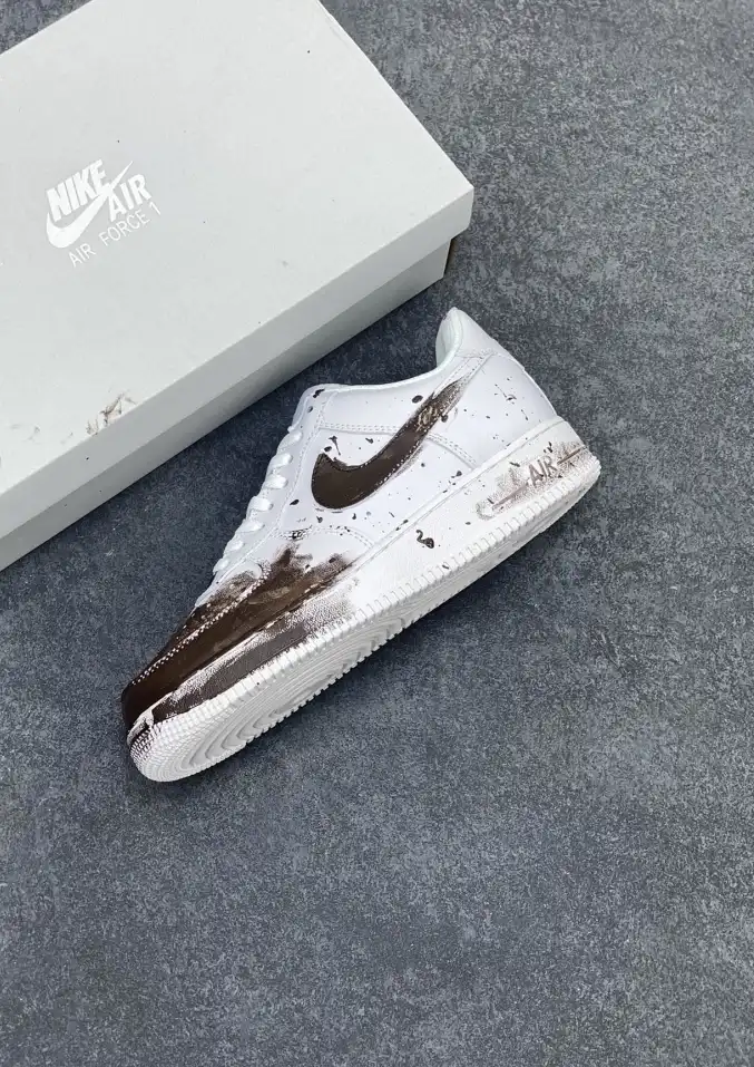 hype Nike Sneakers